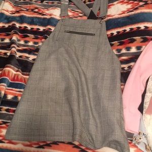 Forever 21 cute overall dress